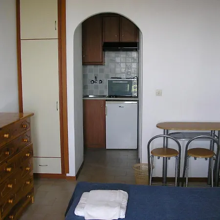 Akropolis 4* Лаганас