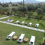 Apartahotel Akropolis