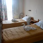 Akropolis Apartahotel