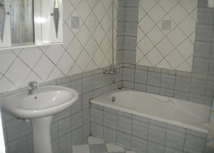 Aparthotel Akropolis