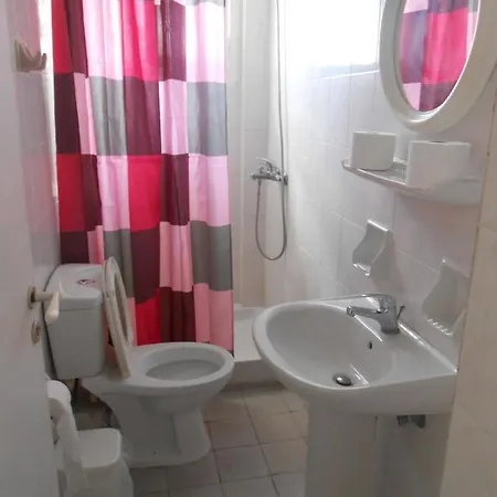 Aparthotel Akropolis